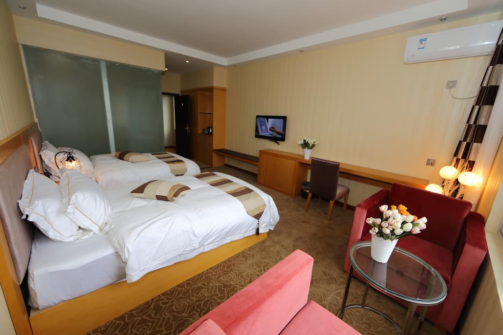 Panshan Tingquan Tuwo Holiday Resort Leshan Room photo